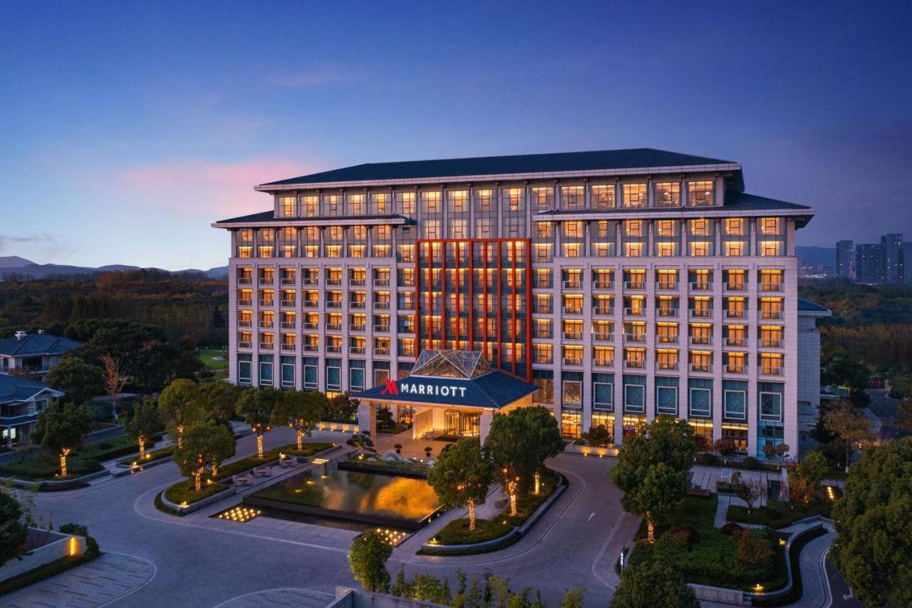 Wuxi Marriott Hotel Lihu Lake Экстерьер фото