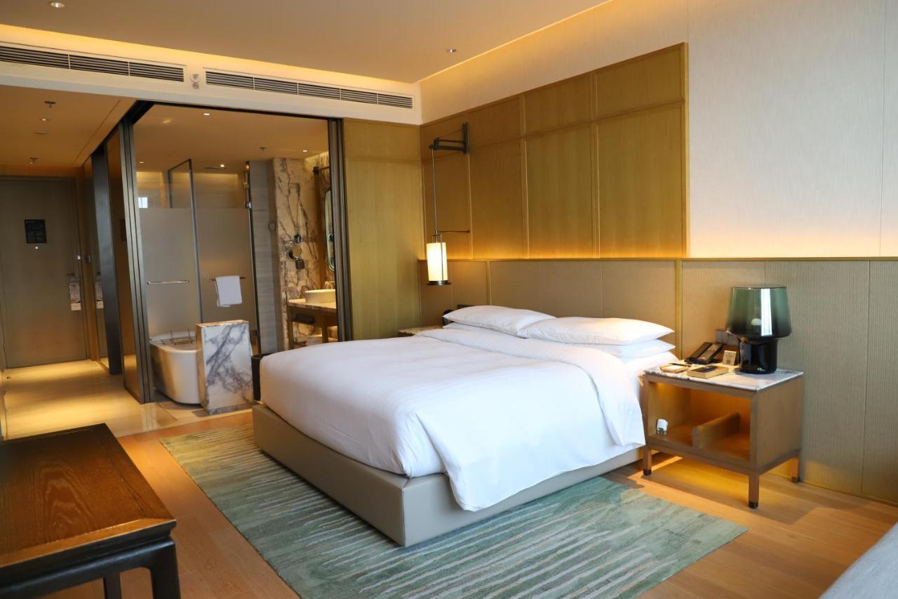Wuxi Marriott Hotel Lihu Lake Экстерьер фото