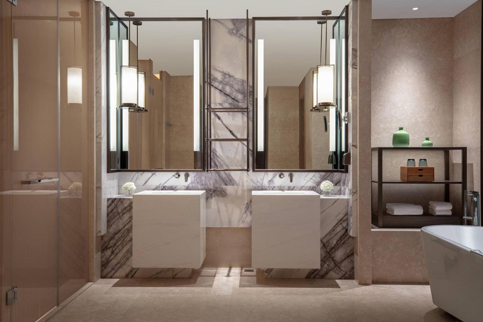 Wuxi Marriott Hotel Lihu Lake Экстерьер фото