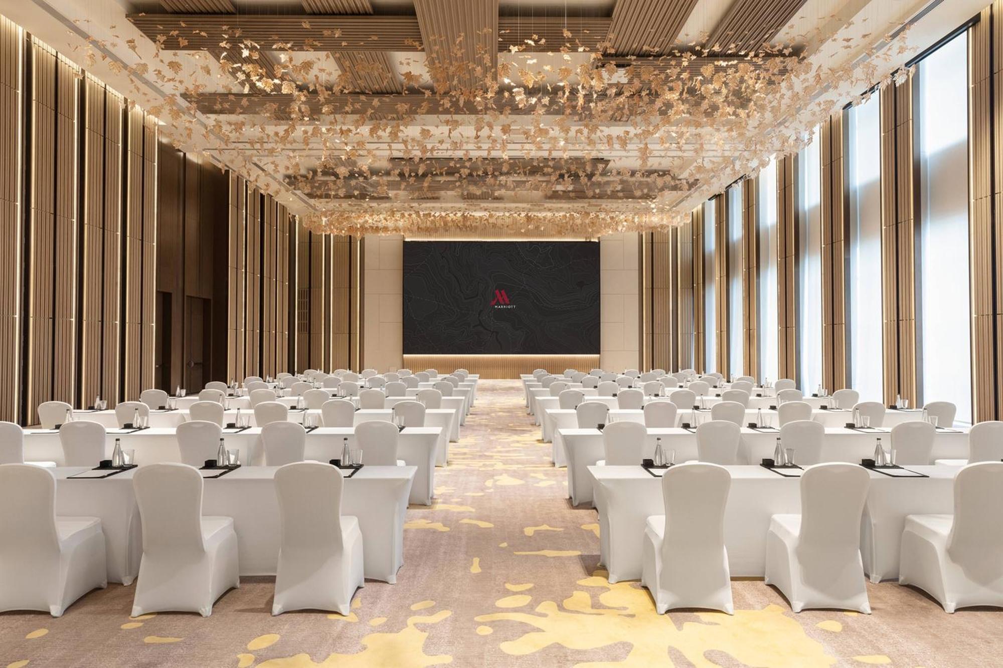 Wuxi Marriott Hotel Lihu Lake Экстерьер фото
